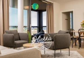 Marina Chalets B22 by Hiekka Booking - sisältää liinavaatteet ja loppusiivouksen, Kalajoki